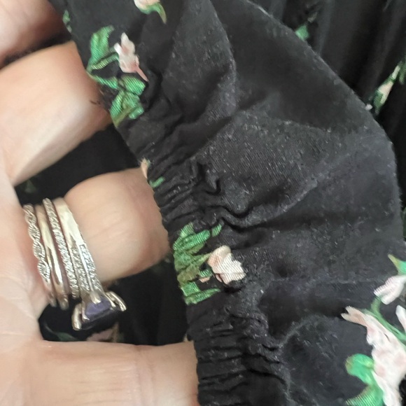 Old Navy Floral Black Maxi/Midi  Dress - Picture 4 of 5